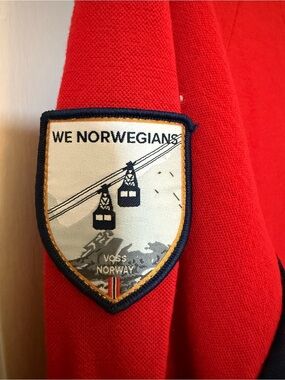 We Norwegians Men's Red and Navy Merino Blend Wool Ski Sweater Suze M
